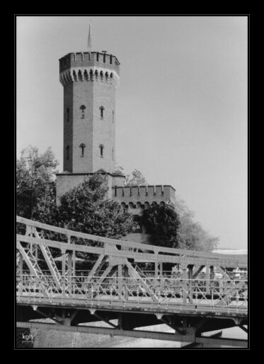 Bridge & Malakoff Tower (3)