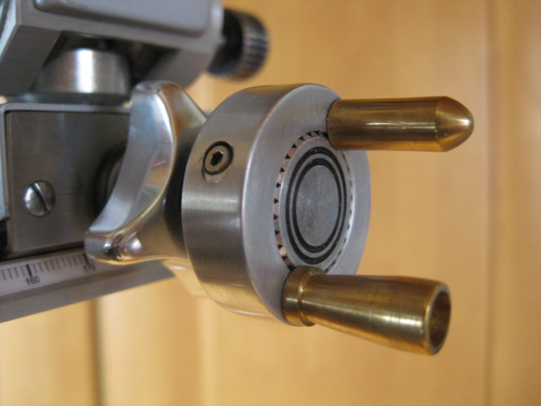 Improved Focusing Knob